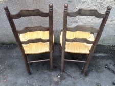 Patine-chaise-ancienne-Chaise.jpg